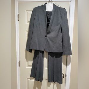 Calvin Klein 2 piece pant suit